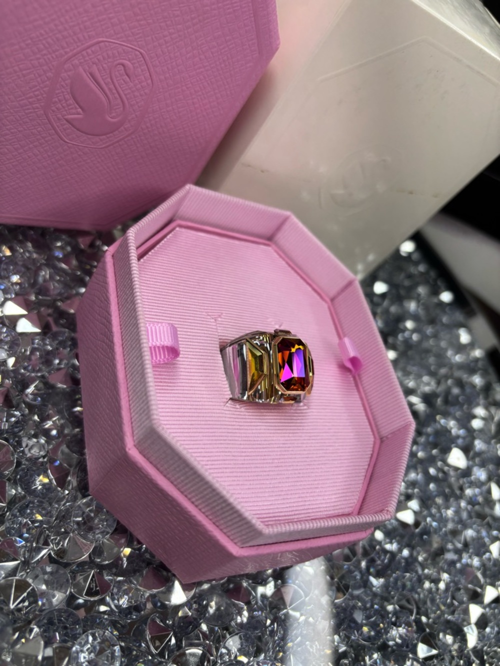 Swarovski Chroma cocktail ring NIP - Picture 3 of 11